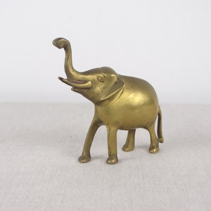 Brass Elephant Miniature, Elephant Sculpture, Elephant Decor, Elephant Art, Elephant Statue, Brass Animal, Elephant Gift, Elephant Figurine