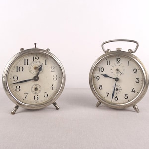 Junghans Clocks, Junghans Clock Parts, Old Alarm Clock, Timepiece, Manual Clock, Mechanical Clock, Bedside Clock, Clock Parts, Clocks Lot