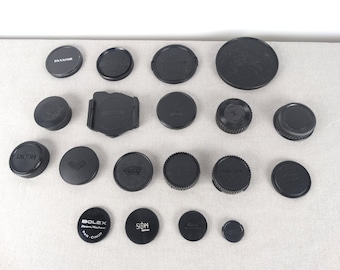 Lote de tampas de câmera vintage, lote de tampas de lente, tampa de câmera Schneider, tampa de lente Bolex, tampa de lente traseira Ricoh, tampa protetora de lente Rollei, tampa Agfa