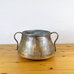 Antique Copper Cauldron, Farmhouse Copper Pot, Vintage Pot, Rustic Pot, Copper Casserole, Copper Kettle, Vintage Cauldron, Copper Decor, Pot