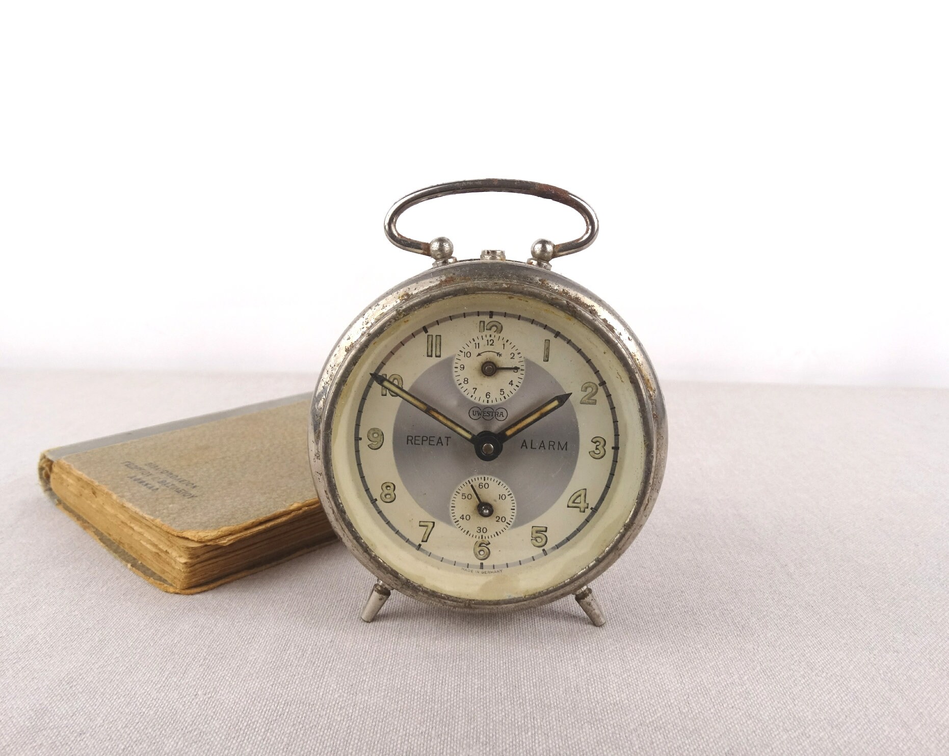 Uwestra Repeat Alarm Clock, Vintage Uwestra Clock, Table