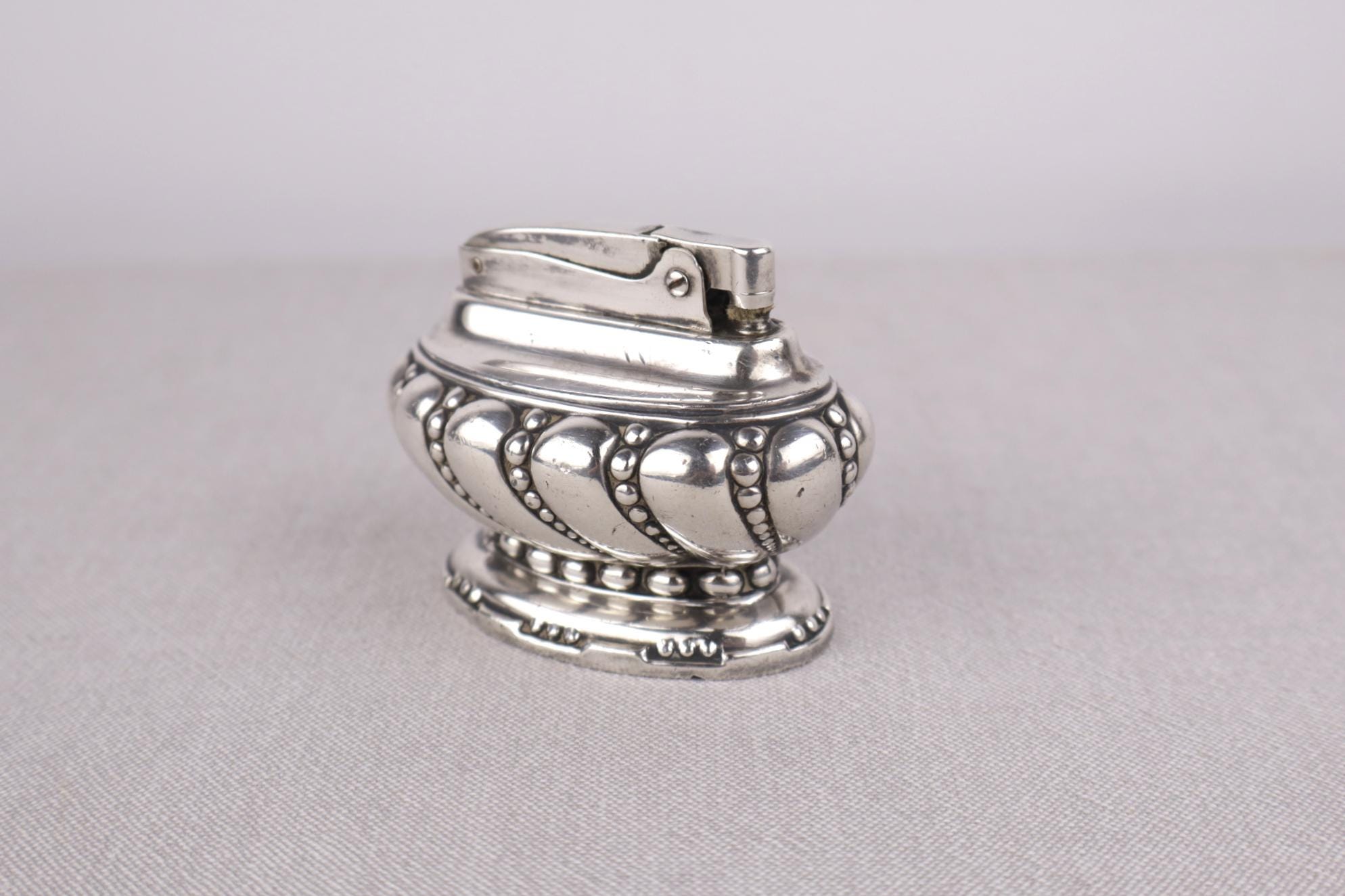ronson crown cigarette lighter Inherited this table top today. I am determined to make it work again. : r/Antiques Table Cigarette Lighter (Crown Model)