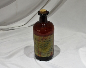 Old Bottle, Chemistry Bottle, Vintage Apothecary Bottle, Empty Mercurochrome Antiseptic Laboratory Salvage, Early 20th Century