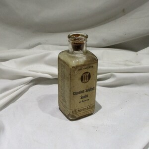 Squibb Pharmacy Bottle: Vintage Chromium Sulphate, Brooklyn NY