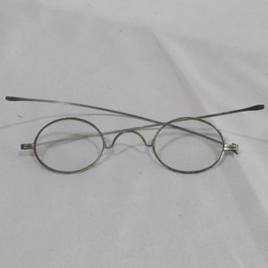Antique Wire Rim Eyeglasses: Optician Salvage, 1860-1900s