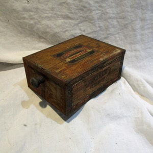 Philadelphia Bayuk Cigar Box, 1930s Decorative Metal Box, Pennsylvania Tobacco Cigar Box Salvage, Re-Purpose as Workshop Organizer