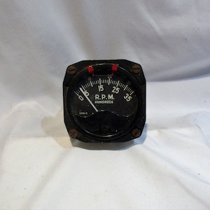 US Navy Airplane Gauge, Engine RPM Gauge, Vintage Naval Aviation Pilot&#39;s Cockpit Salvage, Aircraft Engine Gauge