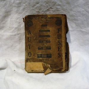 Chicago Fuse Manufacturing Company Auto Fuses