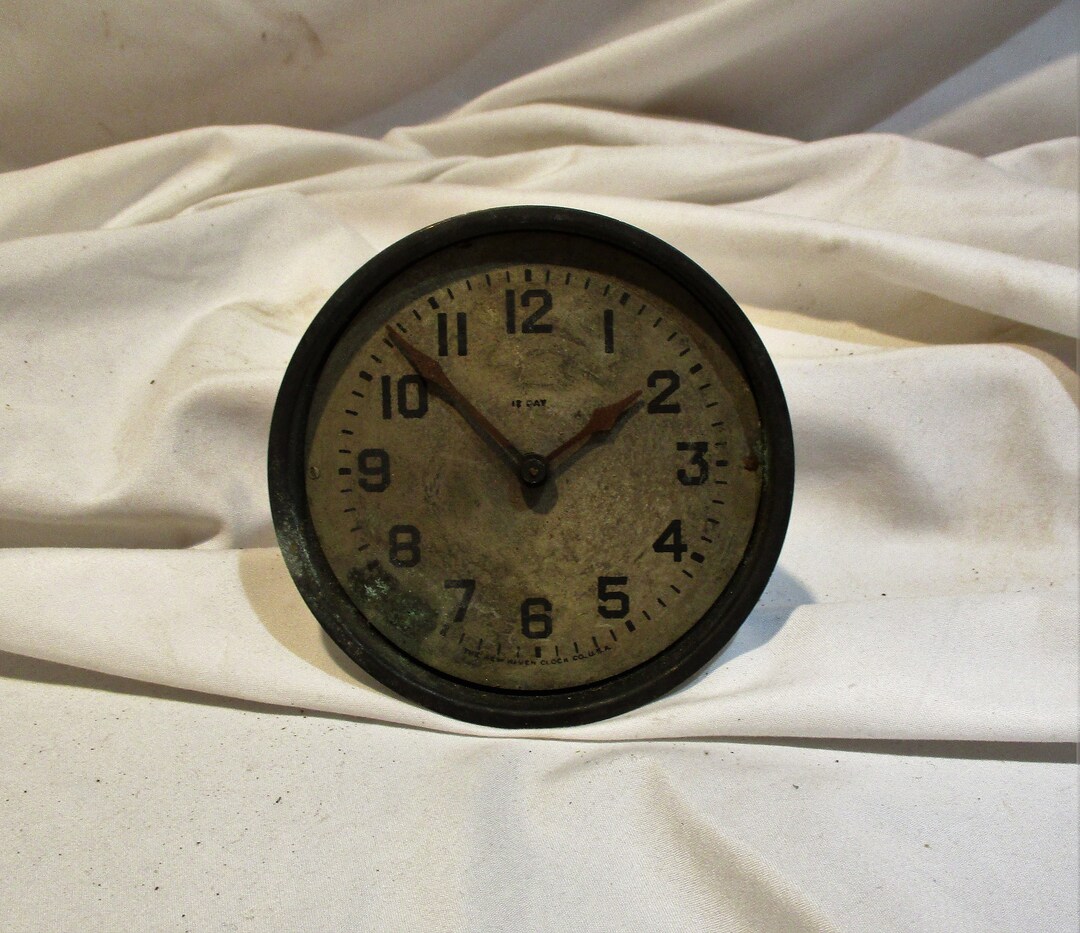 New Haven Clock Face and Mechanism or Movement Vintage Brass Etsy