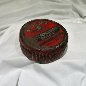 Watkins PetroCarbo-Salve, Vintage Veterinary Medicine Tin, Retro Mid Century Liniment Round Metal Container