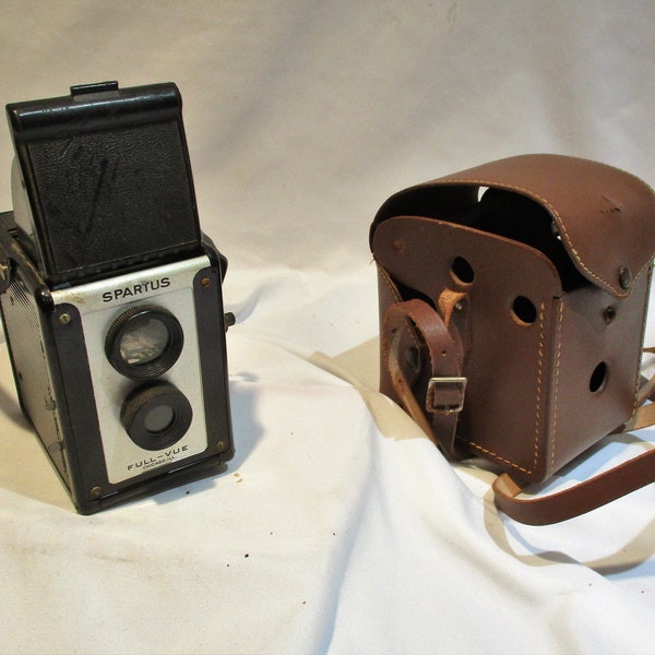 Spartus Full-Vue Camera and Leather Case, Vintage Mid Century Camera and Photography Salvage