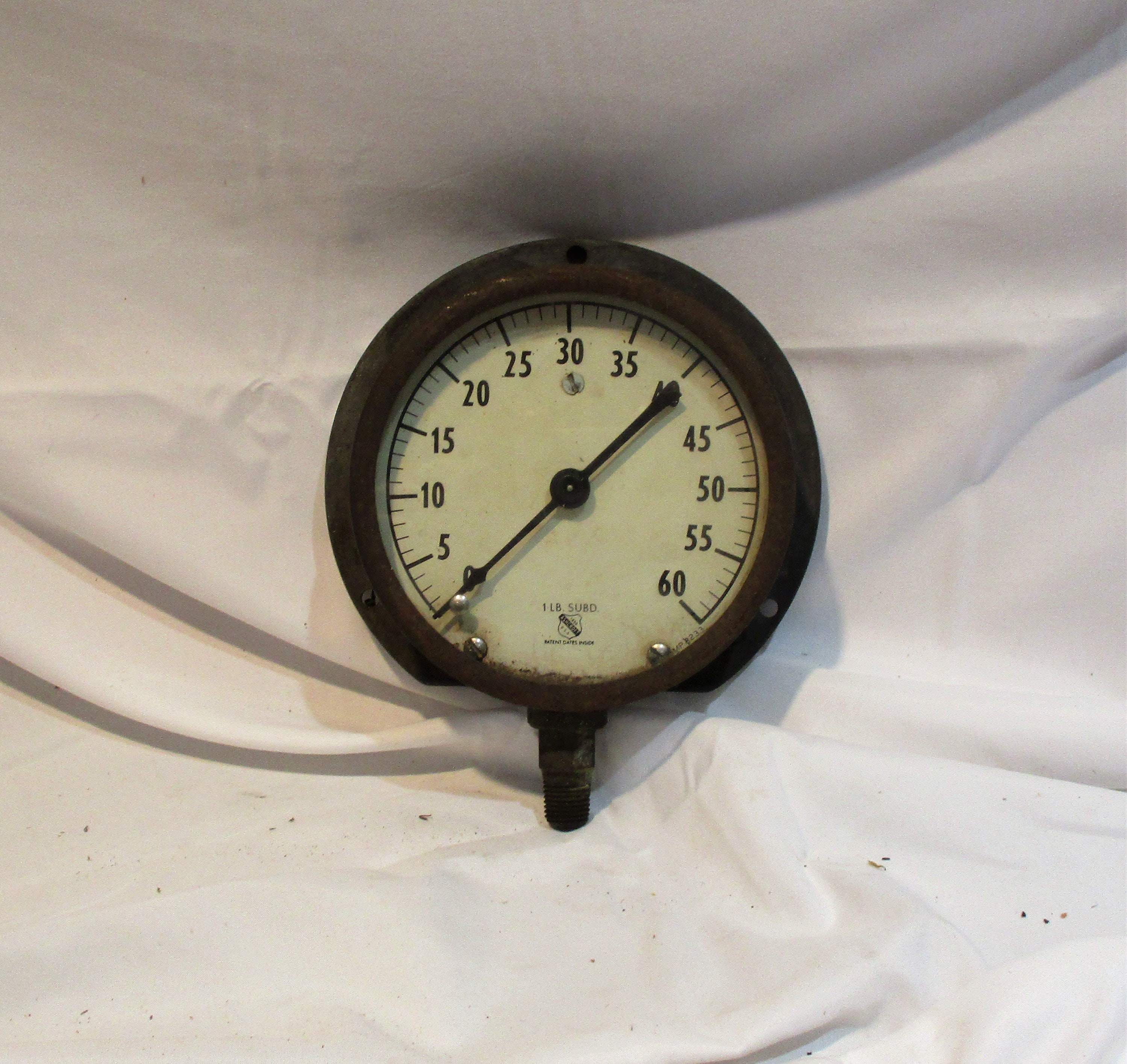 Vintage Ashcroft 800 pound pressure gauge PSIG Maxisafe