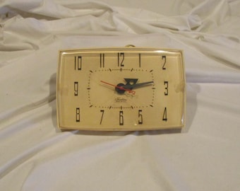 1950s Traditions Wall Clock, Retro Mid Century Beige Modern Style, Not Working