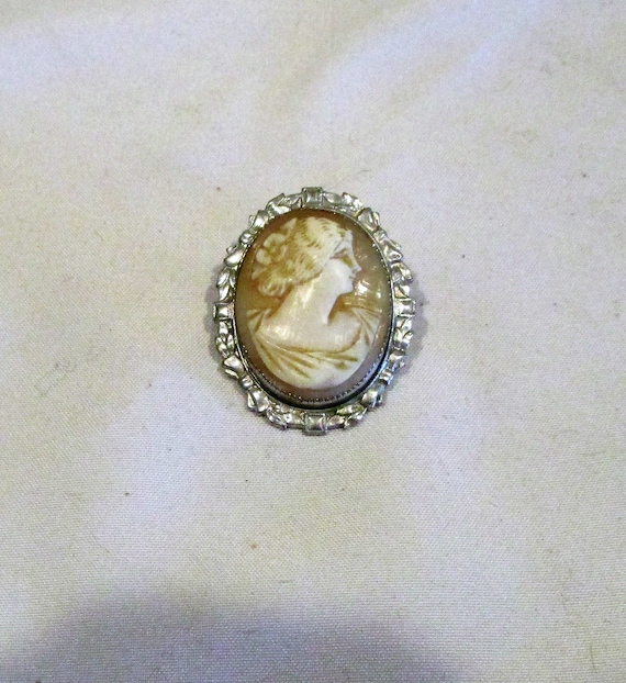 Cameo Brooch, Antique Jewelry, Old Classical Timel