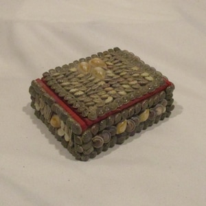 Tramp Art Sewing Box, Old 19th Century Smaller-Sized Box, Victorian Shell Art, Great Antique Folk Art Salvage, Re-Purpose