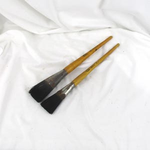 Paint Brushes, Vintage Artist Supplies, Chalk Painting Brushes
