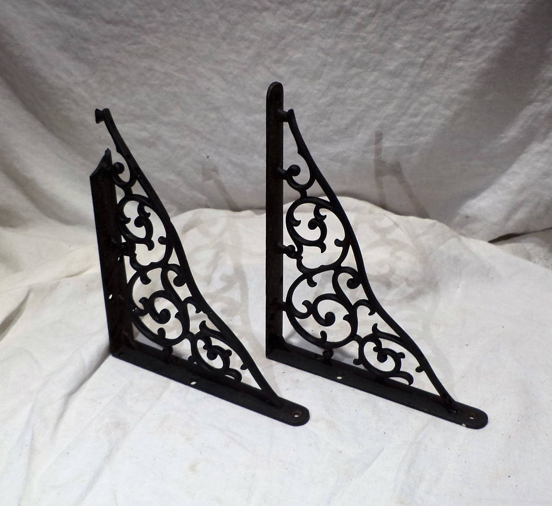 Pair of Vintage Metal Shelf Brackets or Corbels Cast Metal Etsy