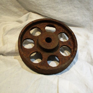 Rusty Industrial Wheel: Salvaged Factory Cog, Steampunk Decor (9 5/8&quot;)