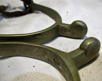 Éperons, paire d'éperons anglais rouillés vintage, équitation et sauvetage équestre - Canada