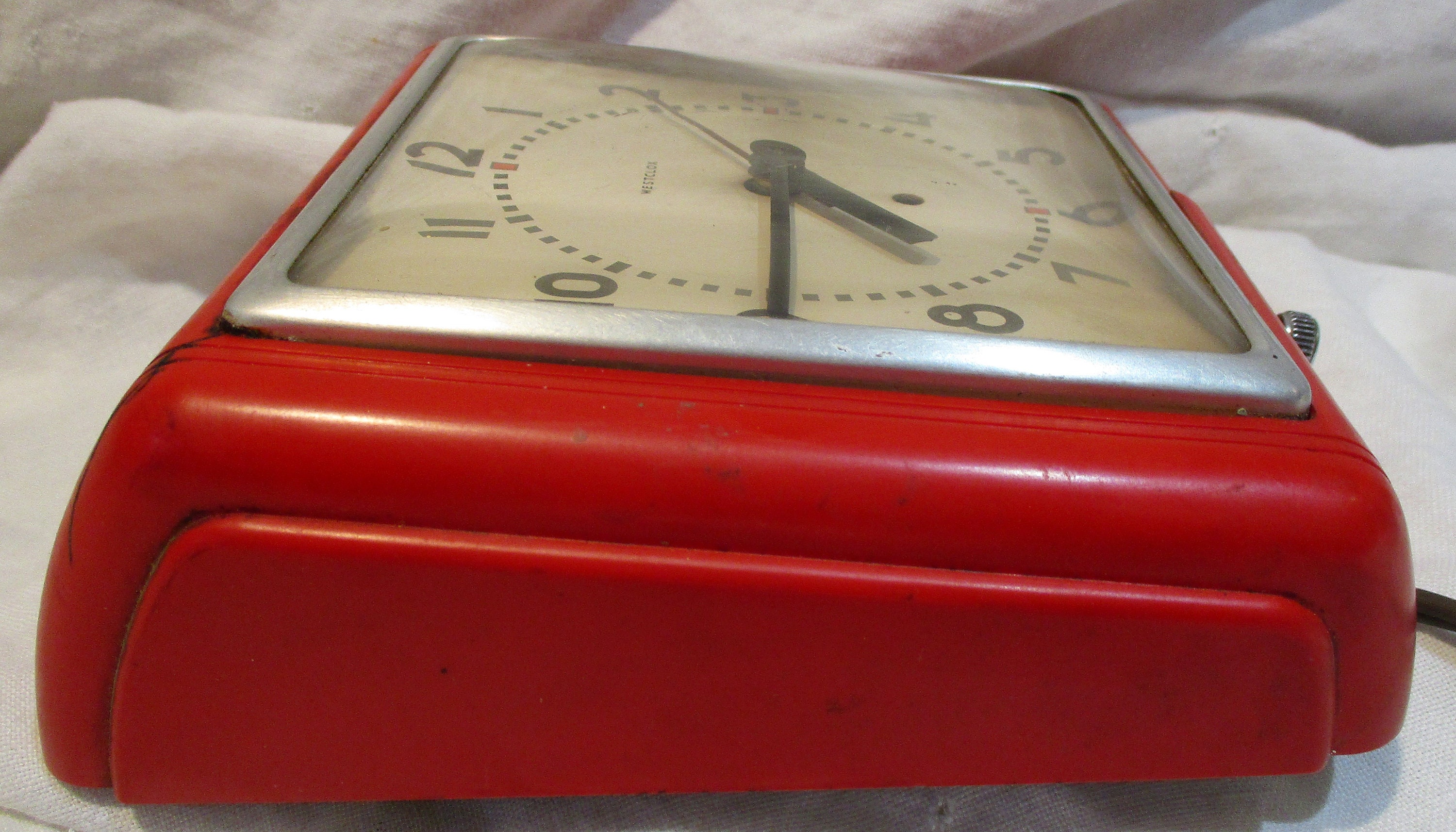 Westclox Wall Clock Retro Mid Century Red Art Deco Style Etsy
