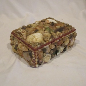 Tramp Art Sewing Box, Old 19th Century Medium-Sized Box, Victorian Shell Art, Great Antique Folk Art Salvage, Re-Purpose