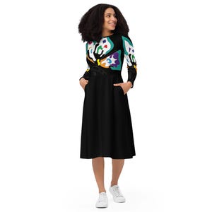 Butterfly Print Midi Dress: Long Sleeve Art-Inspired Pocket Dress
