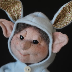Easter Elf Merle