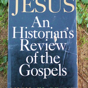 First Edition 1977 Jesus  An Historian&#39;s Review of the Gospels Paperback  by Michael Grant/Religious Book/Jesus/Christianity/Bible/Gospel