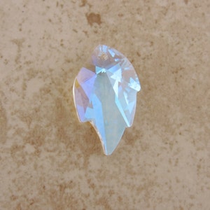 Swarovski Crystal AB Leaf, ONE(1) Aurora Borealis Crystal Maple Leave, Strass Article 8805 45x28MM, Genuine Lead Crystal, Suncatcher