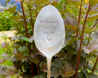 Grandad's Veggie Patch - Herb/Vegetable Plant Label Garden Marker, Fun Christmas Gardening Gift