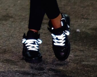 nike reflective shoe laces