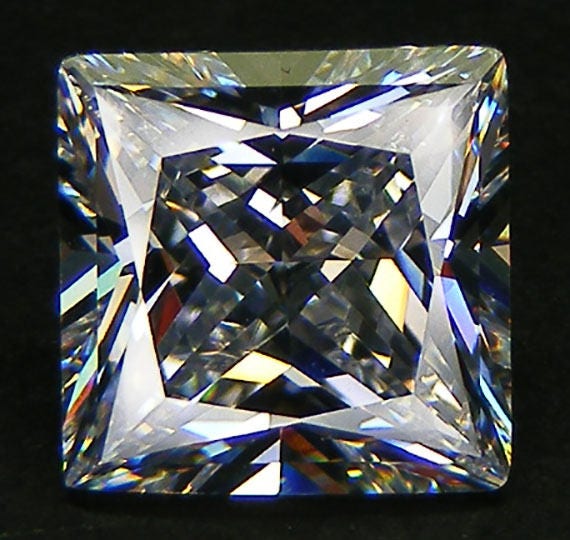 6A++ Princess Cut 8x8 Mm White Cubic Zirconia – Lab-Created, Loupe Clean – Russian Cut