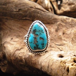 Size 13.75 Arizona Turquoise Nugget Sterling Silver Ring with Heavy Double Shank Band Signed Piece