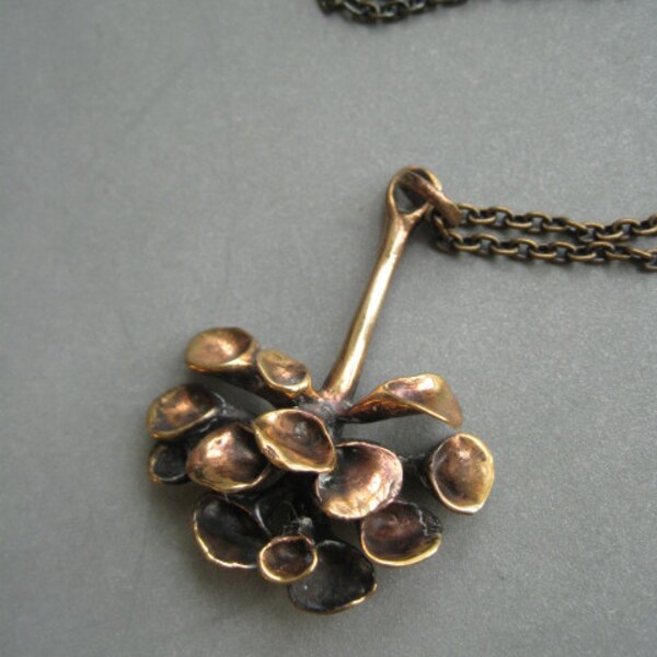 Golden bronze Reindeer Moss necklace by Hannu Ikonen, Finland.