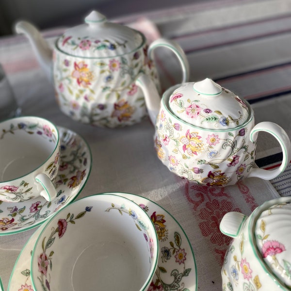 Minton Haddon Hall fine bone china English tea service