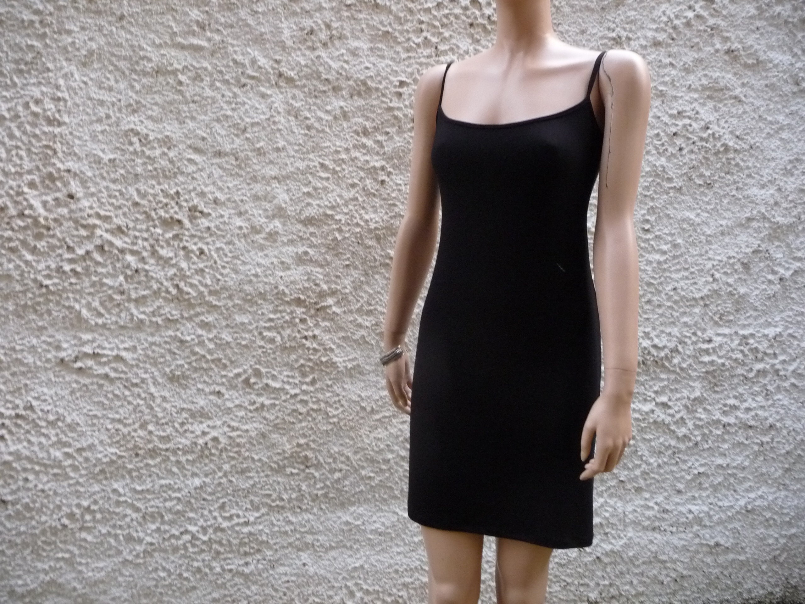 The knee length dress, Black Spaghetti Straps, Bodycon dress Womens, dress Straps Womens, Clubbing dress, Party outfits, Little Black dress