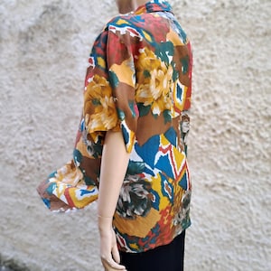 Multicolor Abstract Floral Silk Shirt with Collar, Vintage Short Sleeve Loose Silk Blouse Shirt