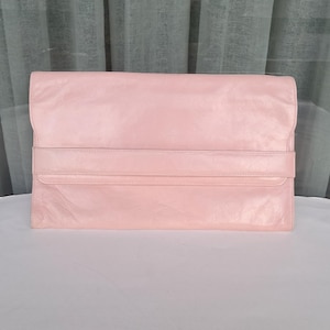 Skórzana kopertówka, różowa kopertówka dla gości weselnych, formalna torebka, prezent rocznicowy dla żony, wieczorowa kopertówka, prezent dla siostry