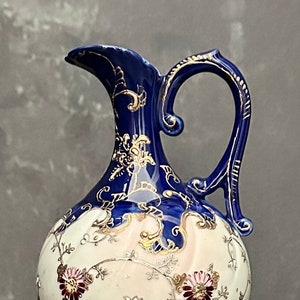 Antique / Vintage Japanese Moriage porcelain Ewer