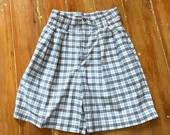 Vintage 80s Plaid Shorts: Preppy Pleated Size 10