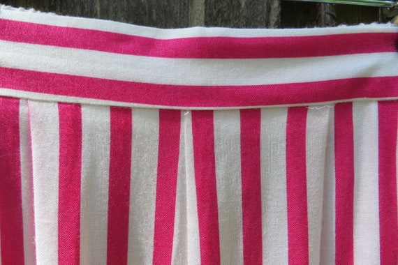 80s Shorts * Classy Cool Pink and White Vertical … - image 2