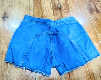 Vintage Denim Jean Shorts: 1970s Medium Wash, Size XS-S, Waist 26, 2 inch inseam