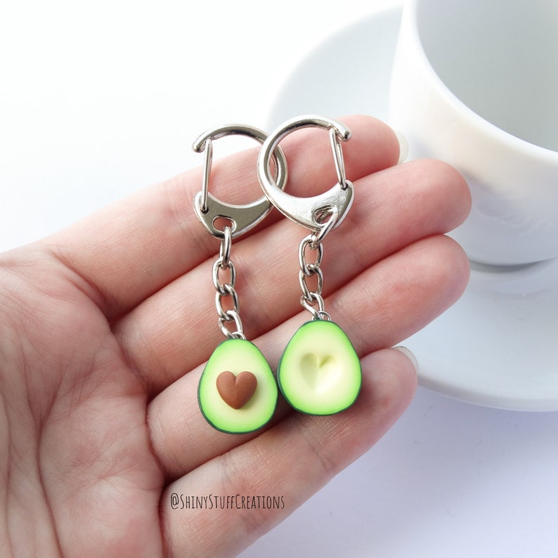 Avocado friendship keychain heart set of two, asymmetric bff best friend gift, present for couples, siblings, millennial funny cute ideas image 1