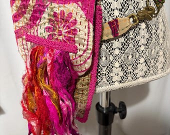 Boho Waist Pocket Running Shopping Festivals Walking Phone Holder Handmade Upcycled Fanny Bag With Style Hands Free