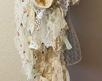 Handgemachte Shabby Boho Hals Wrap 88 "Long Lagenlook Vintage Upcycled Laces Art To Wear