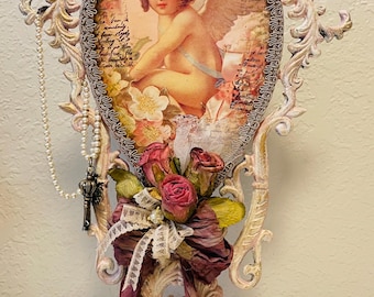 Victorian Cherub Cast Iron Picture Frame - Shabby Chic Romantic Decor