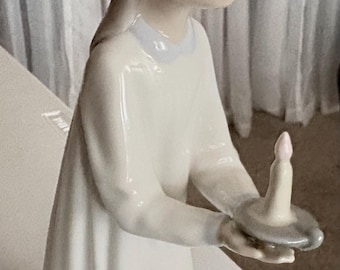 LLADRO “Girl with Candle" model 4868 Porcelain Figurine RETIRED Please Read! C