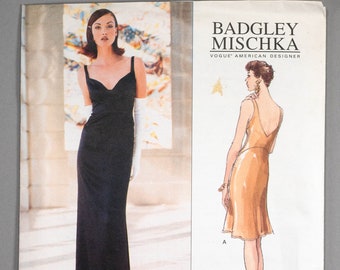 V1806 | szs 8-12 | Vogue American Designer 1806 Badgley Mischka Misses Cocktail / Evening Dress, Bridal Gown Sewing Pattern: Sweetheart Neck