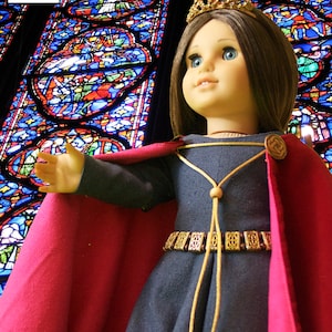 Lee & Pearl Pattern 3001: Late Medieval Lady's Wardrobe for 18 inch dolls such as American Girl — historical doll kirtle (dress), mantle (cloak), shift and girdle (belt). Illustrated historical background information booklet is included.