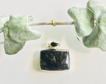 Hypersthene Gemstone Pendant With Adjustable Length Chain Necklace | Designer Silversmith | Sloan Stones